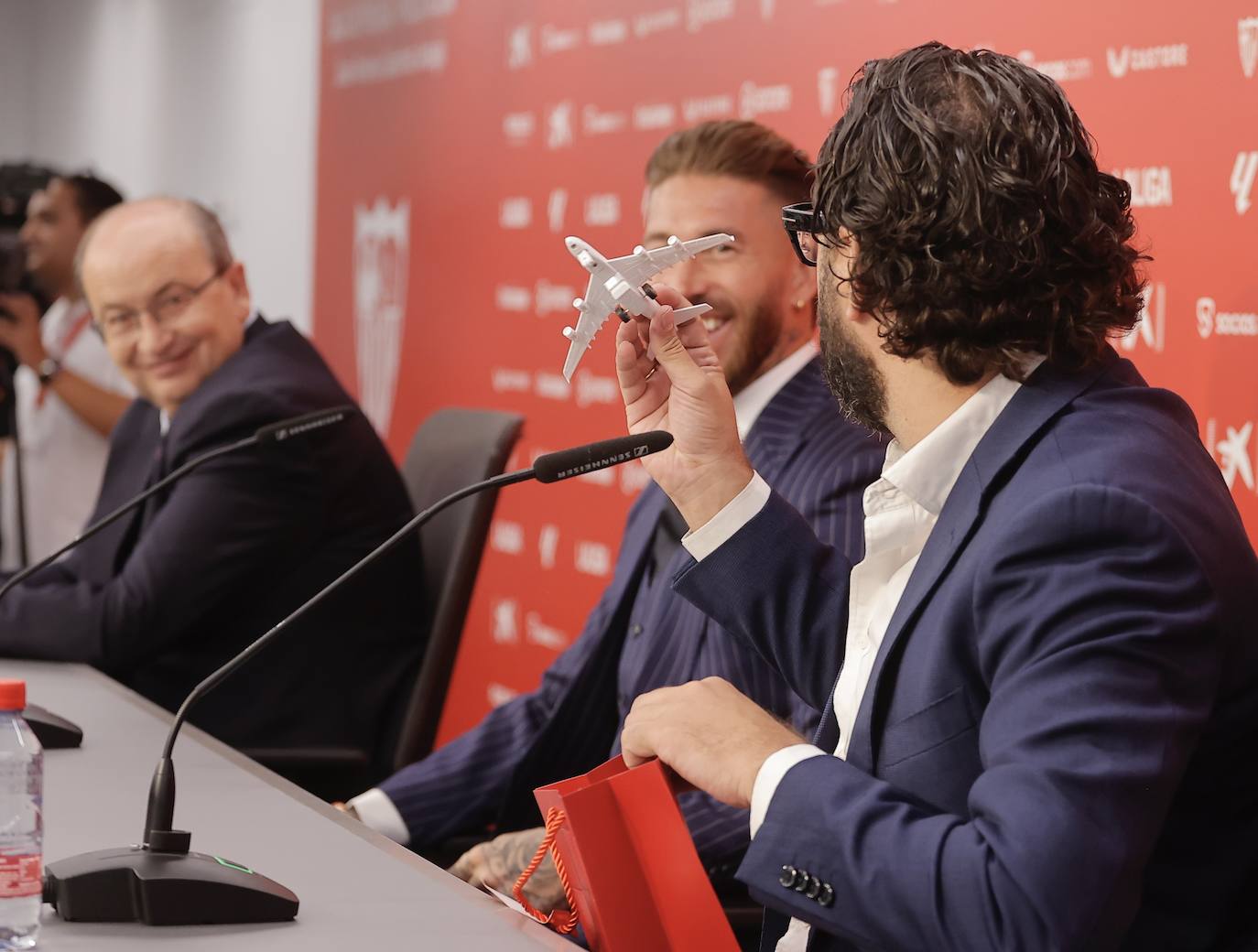 La presentación de Sergio Ramos como nuevo jugador del Sevilla FC