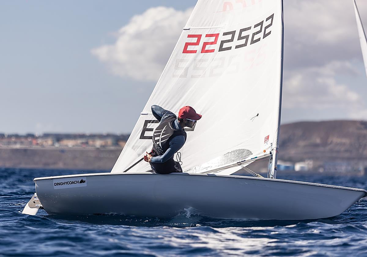 Joaquín Blanco ganó tres mangas más y acrecienta su ventaja en la Copa de España de ILCA 7