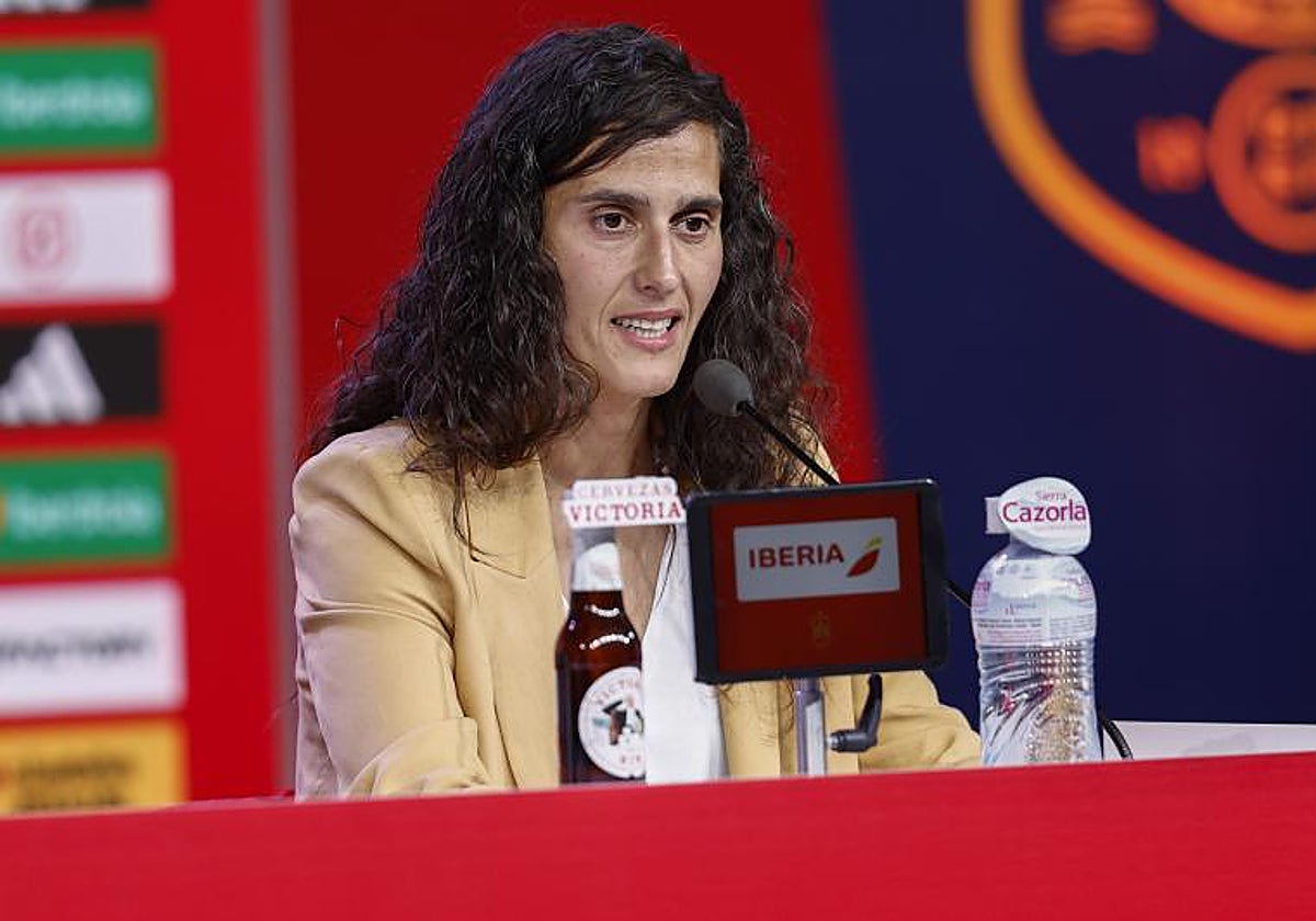 Montse Tomé, durante al anuncia de su primera convocatoria como seleccionadora
