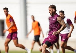 Sergio Ramos, Suso y Nianzou vuelven a los entrenamientos con el Sevilla FC
