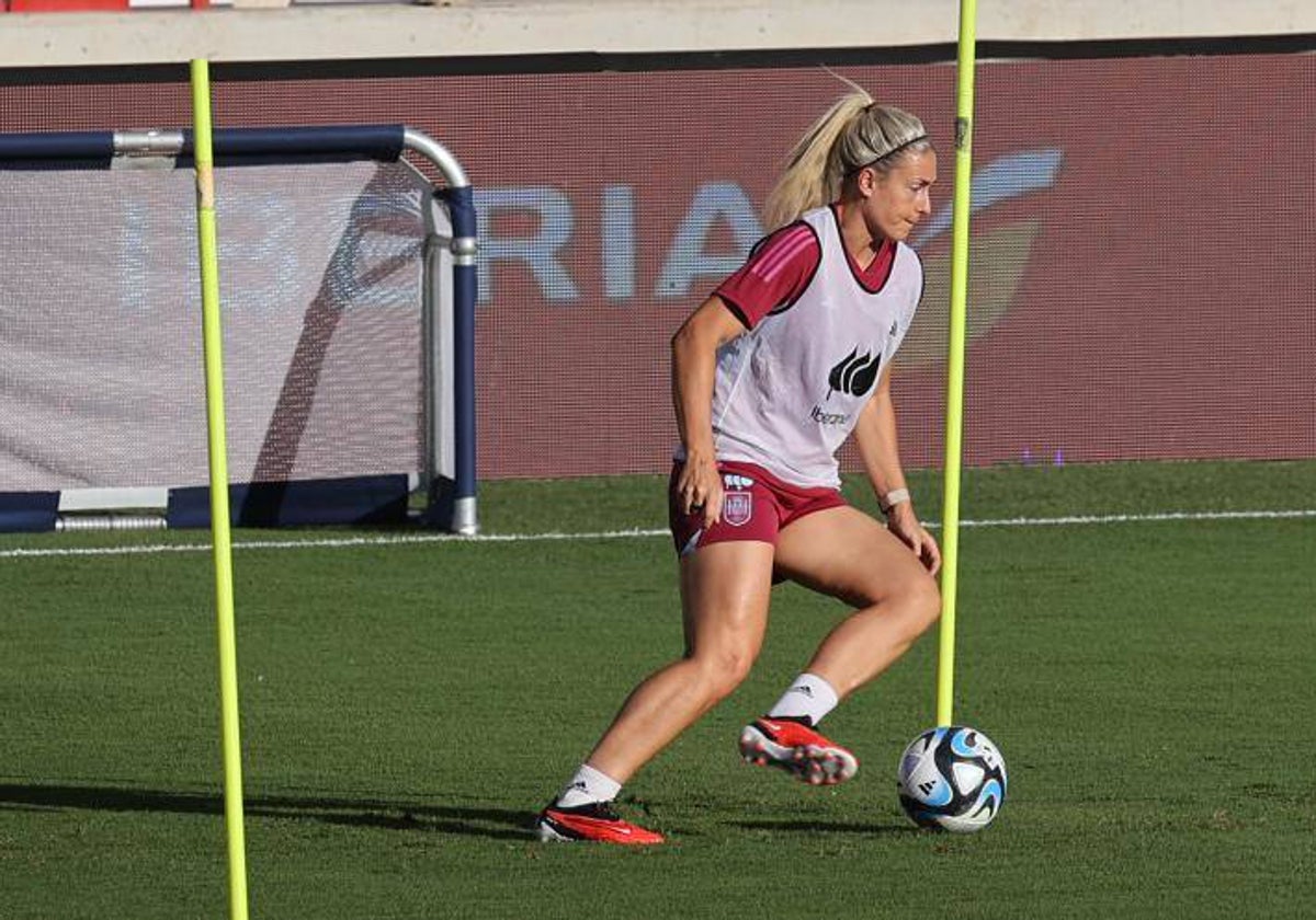 Alexia Putellas, en el entrenamiento del lunes en Córdoba