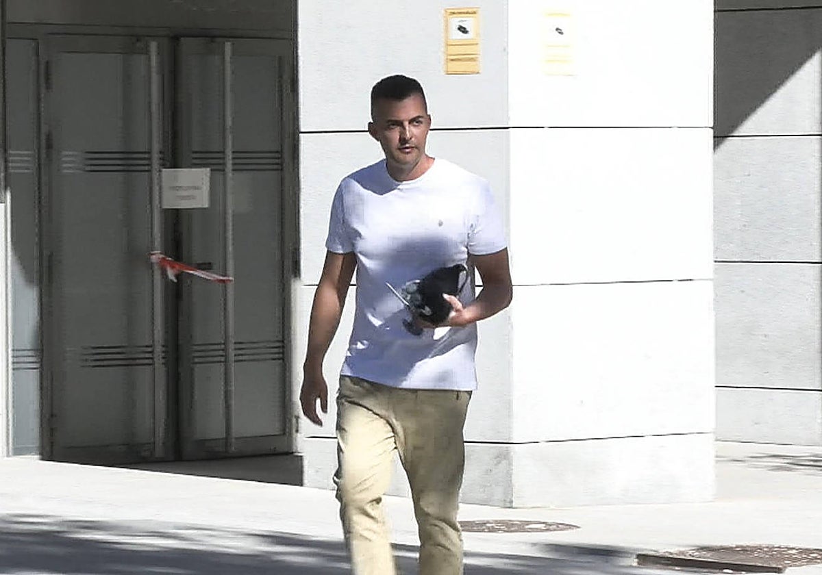 El hermano de Jenni Hermoso, a su llegada a la Audiencia Nacional