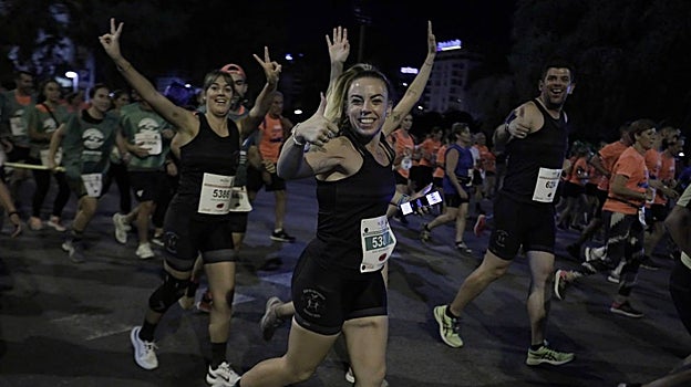 ¿Has corrido la Carrera Nocturna de Sevilla 2023? Búscate (II)