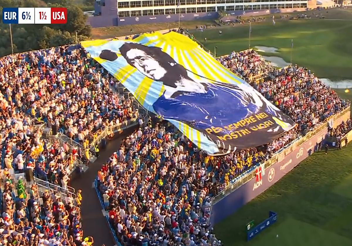 El público de la Ryder Cup ha desplegado una pancarta en honor a Seve Ballesteros