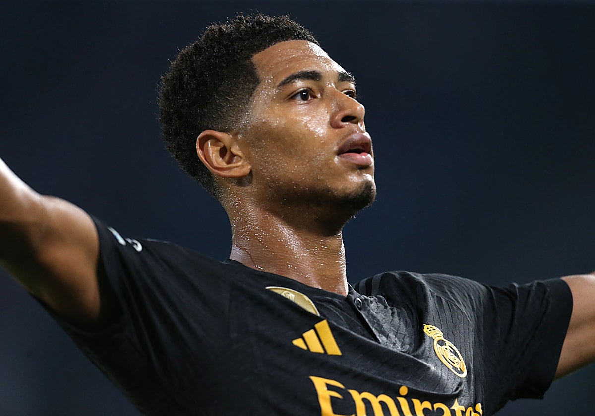 Bellingham, en el partido de Champions del Real Madrid en Nápoles