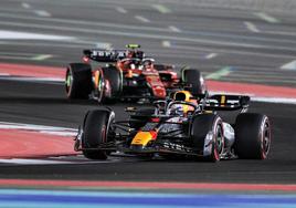 Clasificación F1 GP Catar, en directo: Verstappen sigue intratable y se pone a tiro el campeonato