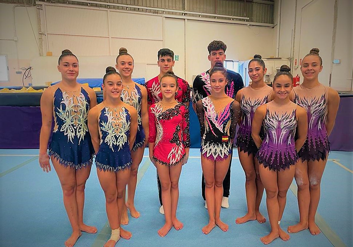 Integrantes del Club Pyrámidos de Sevilla