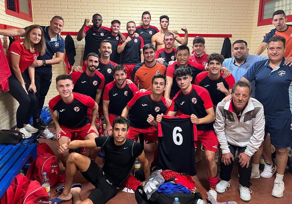 El equipo al completo del Quintanar tras uno de los partidos disputados