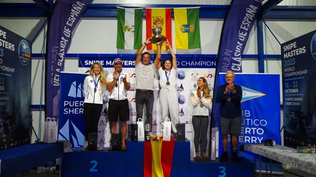 Damián Borras y Sara Franceschi se proclaman campeones del Mundo de Snipe Máster