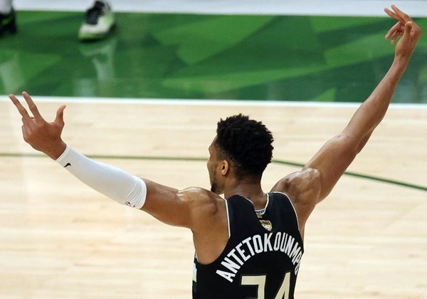 El brutal nuevo contrato de Antetokounmpo: 186 millones por tres años