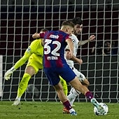 Fermín, brillante ante el Shaktar, es la nueva estrella del Barça