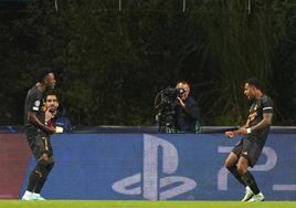 Ancelotti, su padre Eric y su 'hermano' Vinicius: el diván de Rodrygo Goes