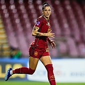 Regreso triunfal de Jenni: gol y victoria para España ante Italia