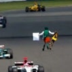 El cura chiflado que saltó a la pista de Silverstone entre coches que iban a 300 km/h