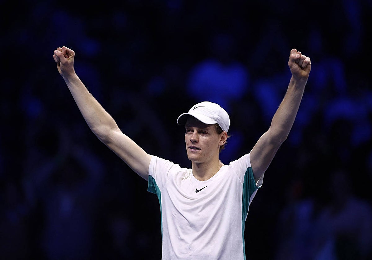 Sinner celebra el triunfo sobre Djokovic