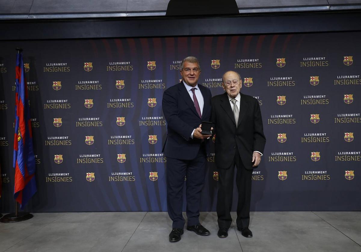 El presidente del FC Barcelona y el expresidente de la Generalidad de Cataluña Jordi Pujol.