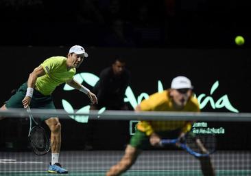 Australia remonta a Chequia y avanza a semifinales de la Copa Davis
