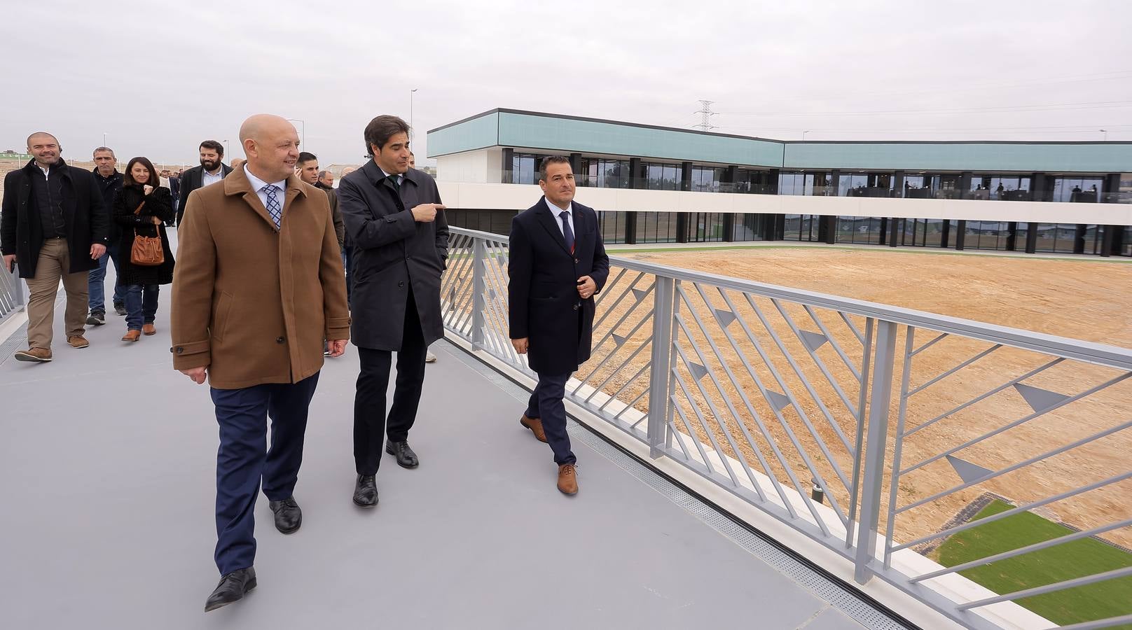 Imágenes del paseo por la nueva ciudad deportiva del Real Betis