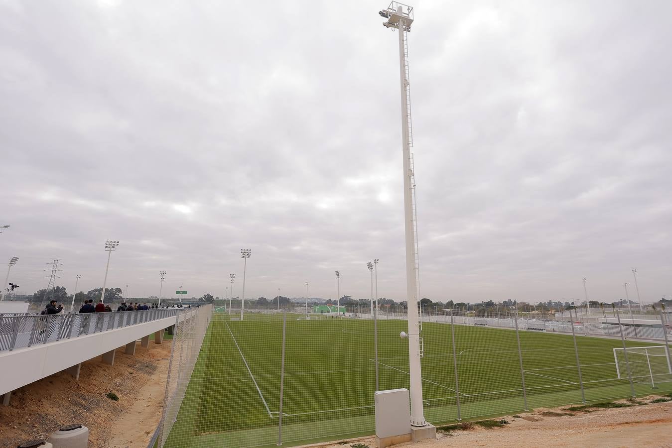 Imágenes del paseo por la nueva ciudad deportiva del Real Betis
