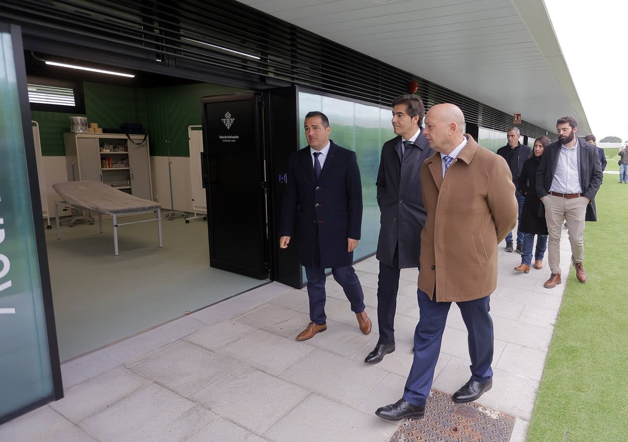 Imágenes del paseo por la nueva ciudad deportiva del Real Betis