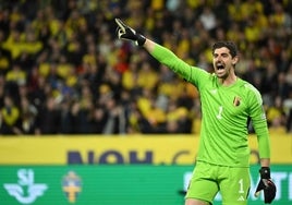 Courtois renuncia a la Eurocopa y ataca a Tedesco, seleccionador de Bélgica