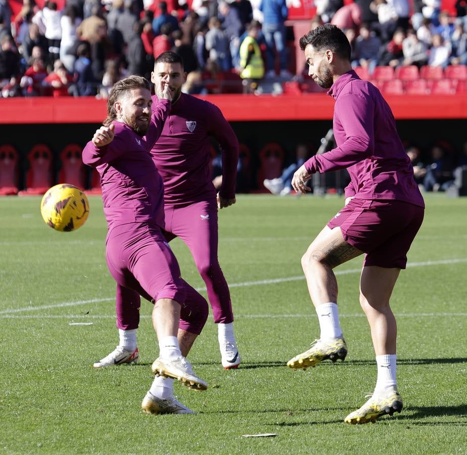El multitudinario entrenamiento del Sevilla en el Sánchez-Pizjuán reúne a miles de aficionados