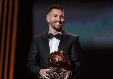El PSG, investigado por presionar para que Messi ganara el Balón de Oro