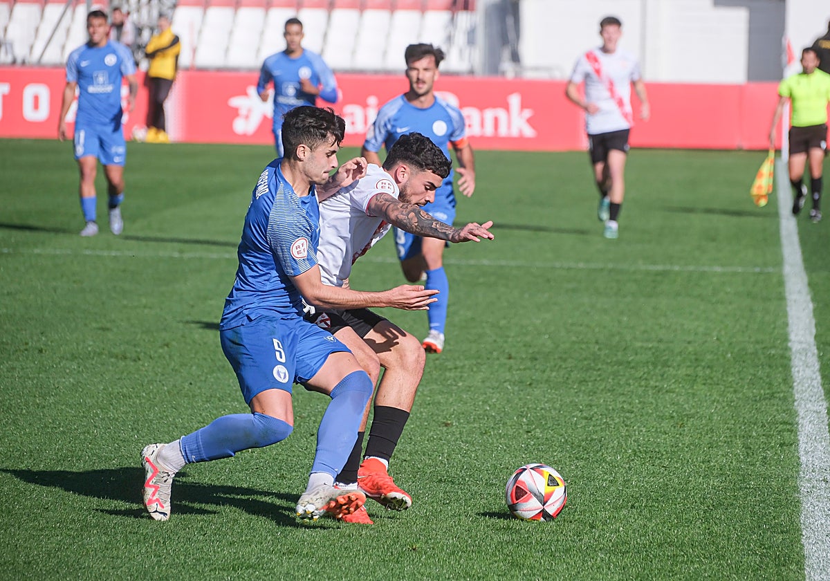 Isaac Romero, durante el Sevilla Atlético - El Palo