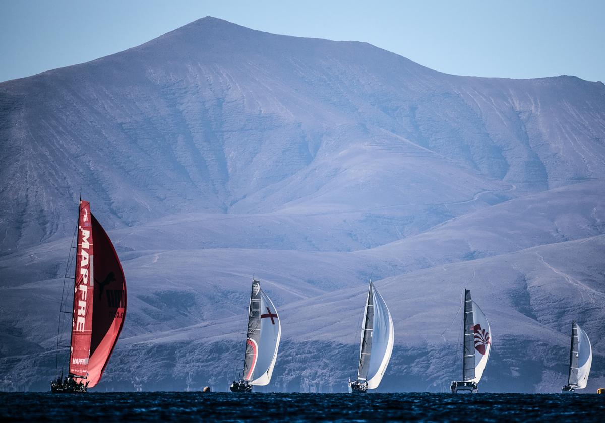 Inicio épico de la 10ª RORC Transatlantic Race: velocidad, emoción y búsqueda de récords en el cruce del Atlántico