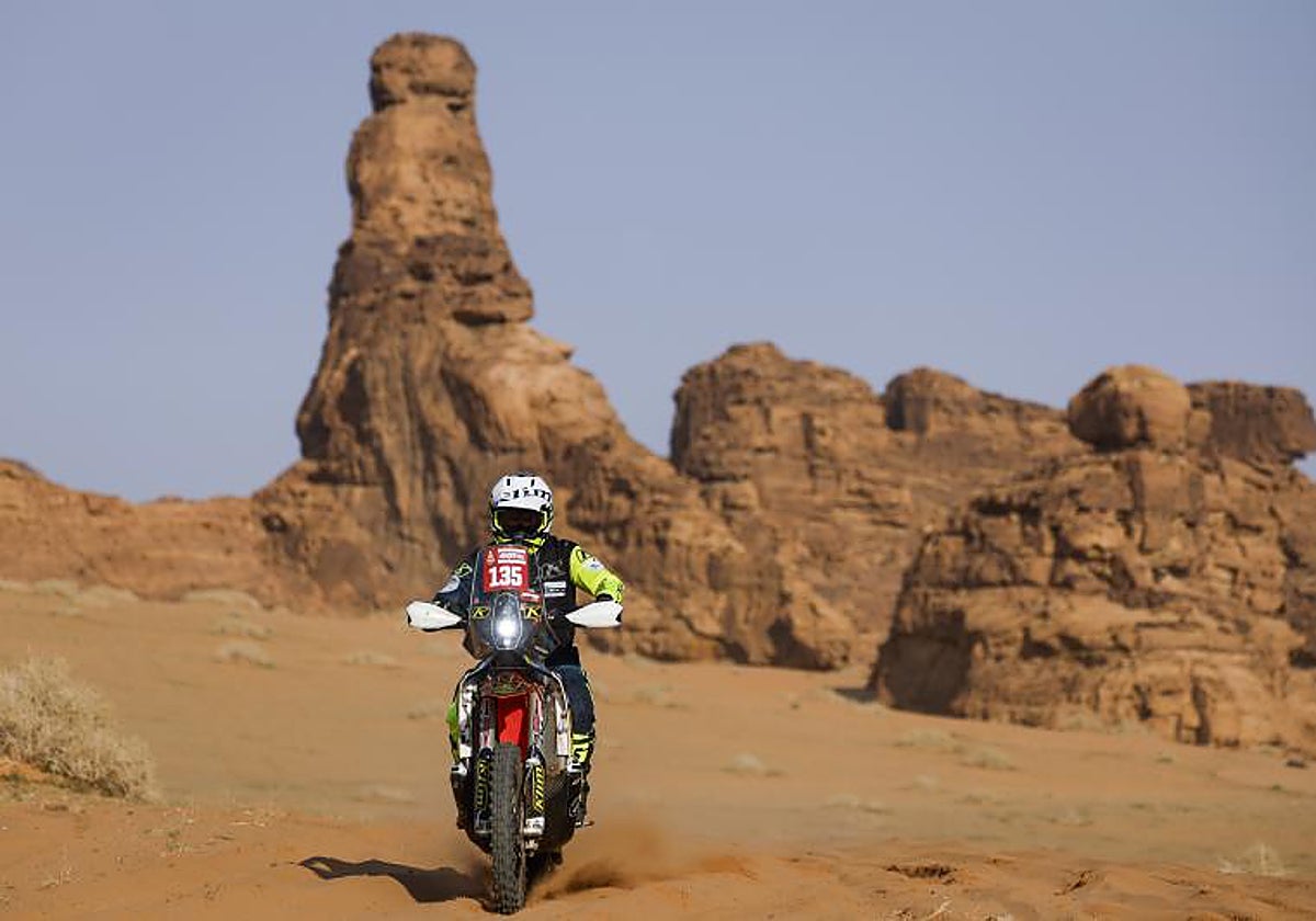 Falcón, en una de las etapas previas al inicio del Dakar