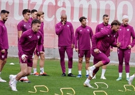 Lamela, principal novedad en una convocatoria en la que no están Mejbri y Kike Salas