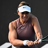 Badosa pasa por encima de Pavlyuchenkova