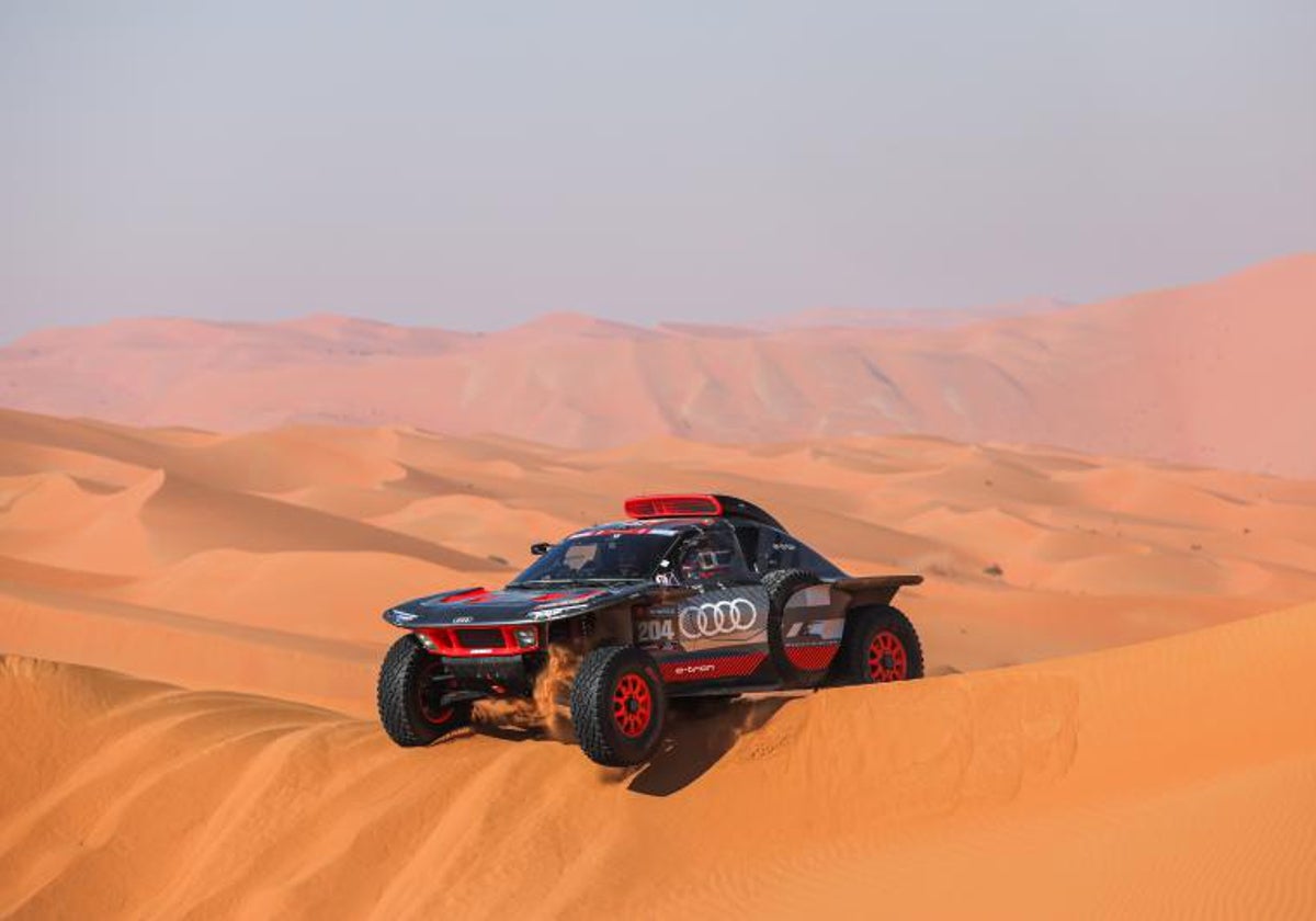 Carlos Sainz, durante una de las etapas del Dakar