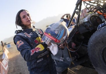 Cristina Gutiérrez entra en la historia: gana el Dakar en categoría Challenger