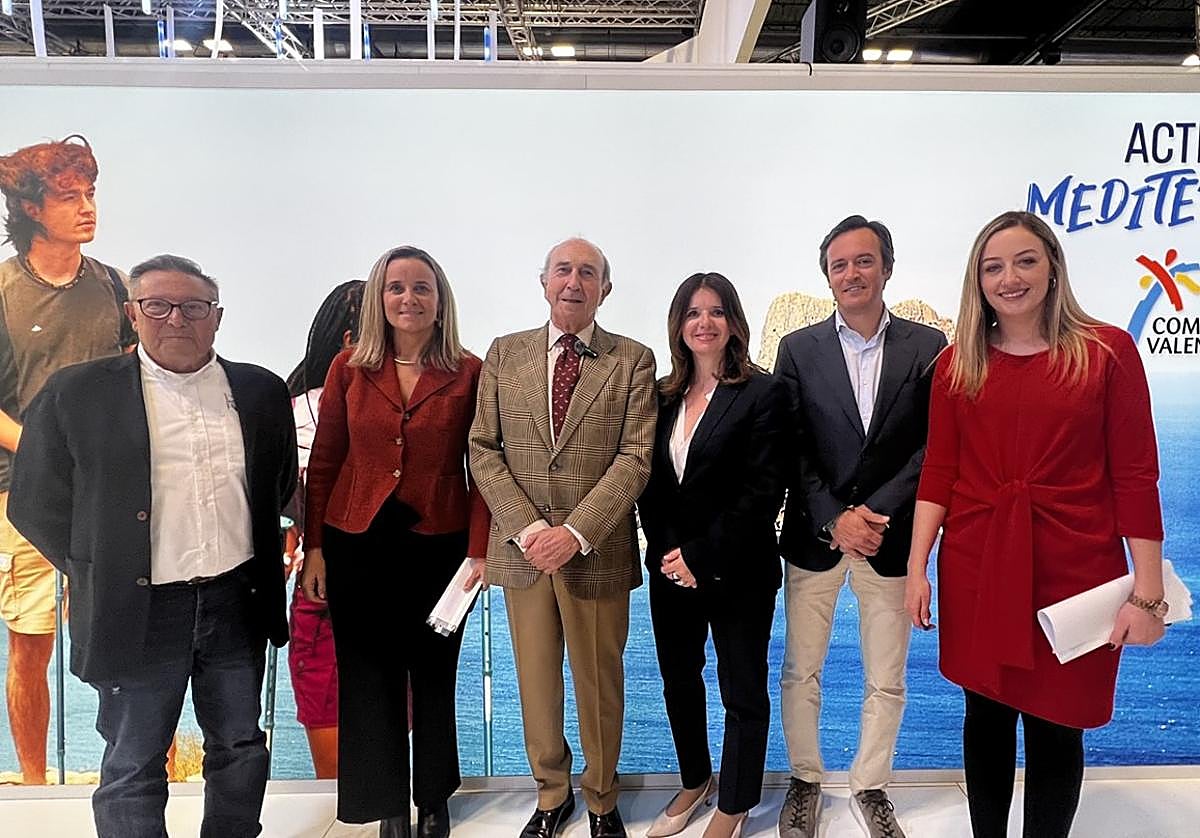 El RCN de Valencia presentó el XXV Trofeo SM La Reina 2024 en FITUR