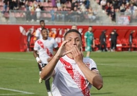 Triunfo del Sevilla Atlético ante el Antoniano con goles de los últimos fichajes