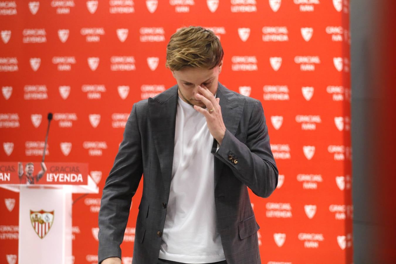 Acto de despedida de Iván Rakitic del Sevilla FC