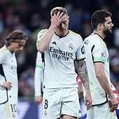 Sobresaltos blancos bajo techo