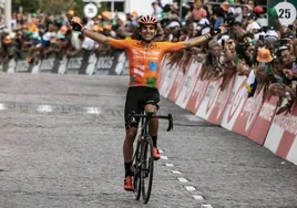 Luis Ángel Maté, en su última Vuelta a Andalucía: «Para mí la bicicleta es una forma de vida»