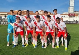 El Sevilla Atlético se aferra al liderato y resiste ante el Yeclano (0-0)