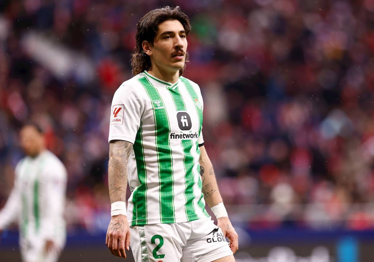 Héctor Bellerín en el encuentro ante el Atlético de Madrid en el Civitas Metropolitano