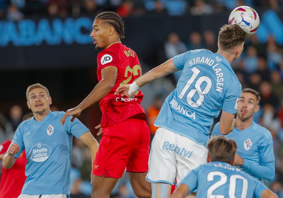 Badé, durante el partido ante el Celta de la primera vuelta