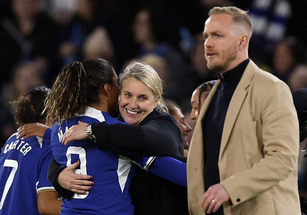 Emma Hayes, la entrenadora del Chelsea que pronunció la polémica frase, tras el partido ante el Arsenal del viernes
