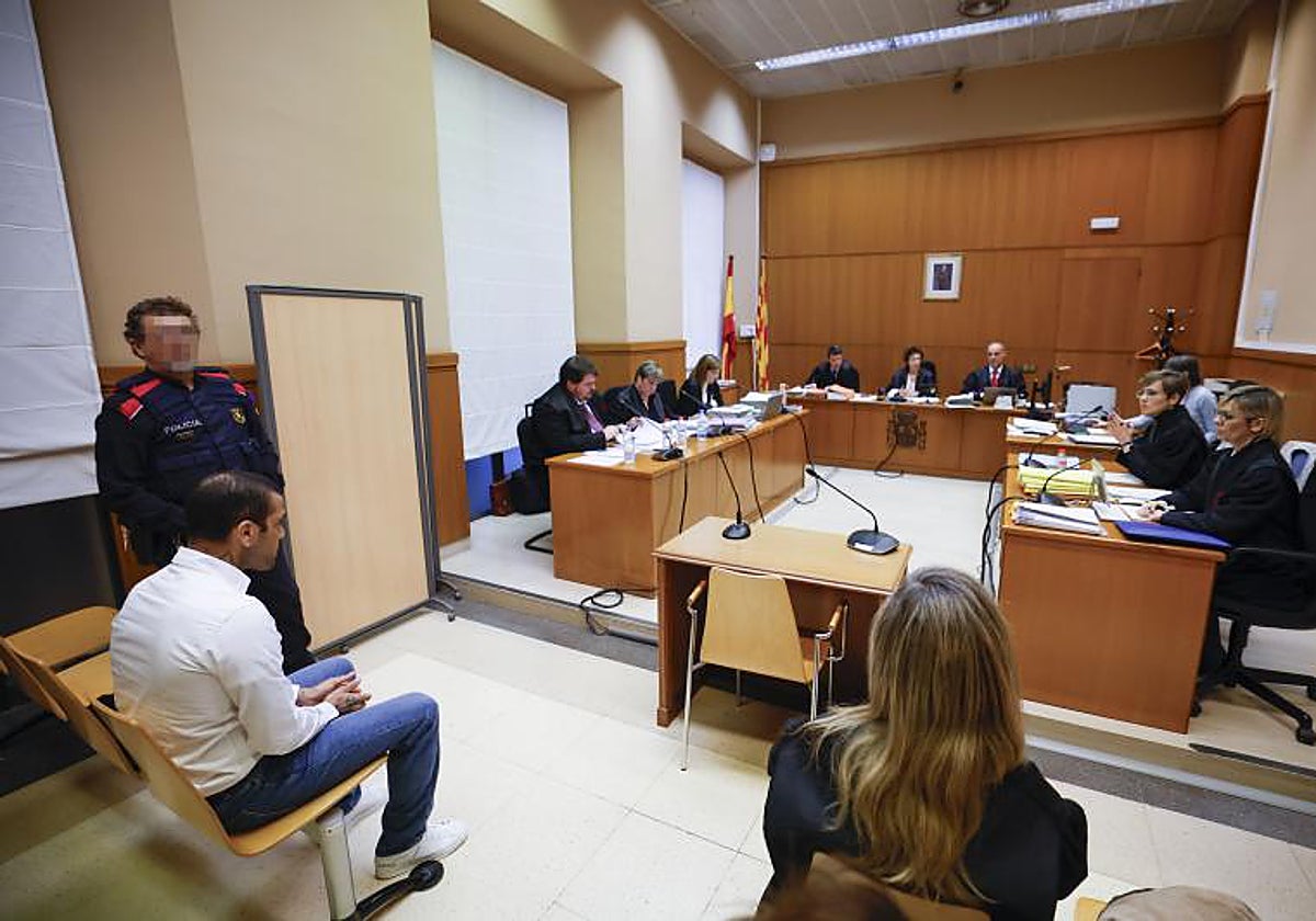 Alves, durante el juicio por violación a una joven de 23 años