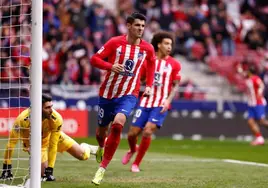 Álvaro Moratda celebra su único gol en los últimos dos meses, ante el Betis en el Metropolitano