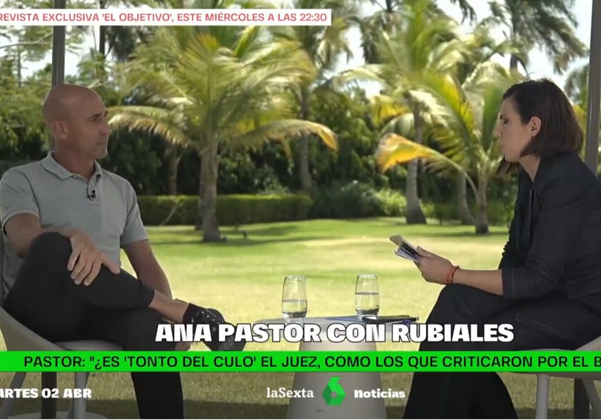 Imagen de la entrevista de Ana Pastor a Luis Rubiales