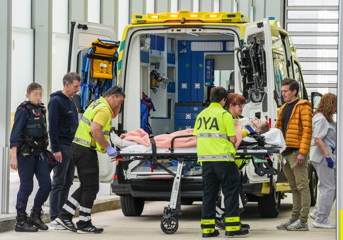 Vingegaard, en el hospital Txagorritxu