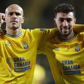 Sandro y Munir celebran un gol de Las Palmas