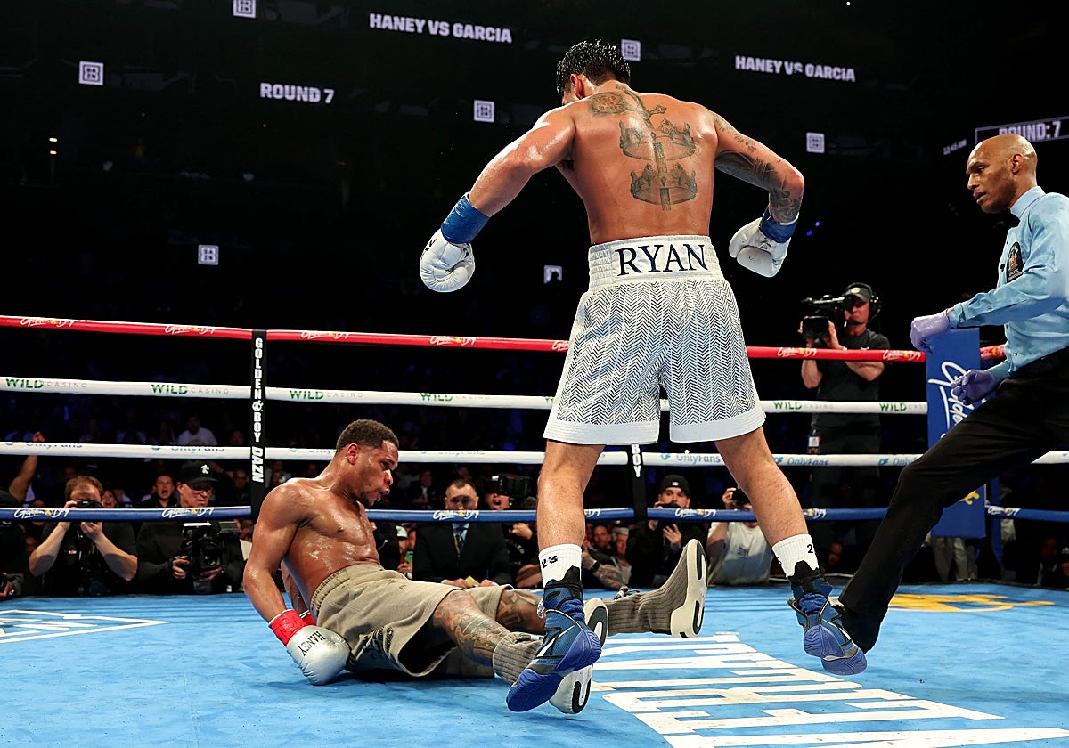 Ryan García derriba a Devin Haney en el Barclays Center de Brooklyn, Nueva York