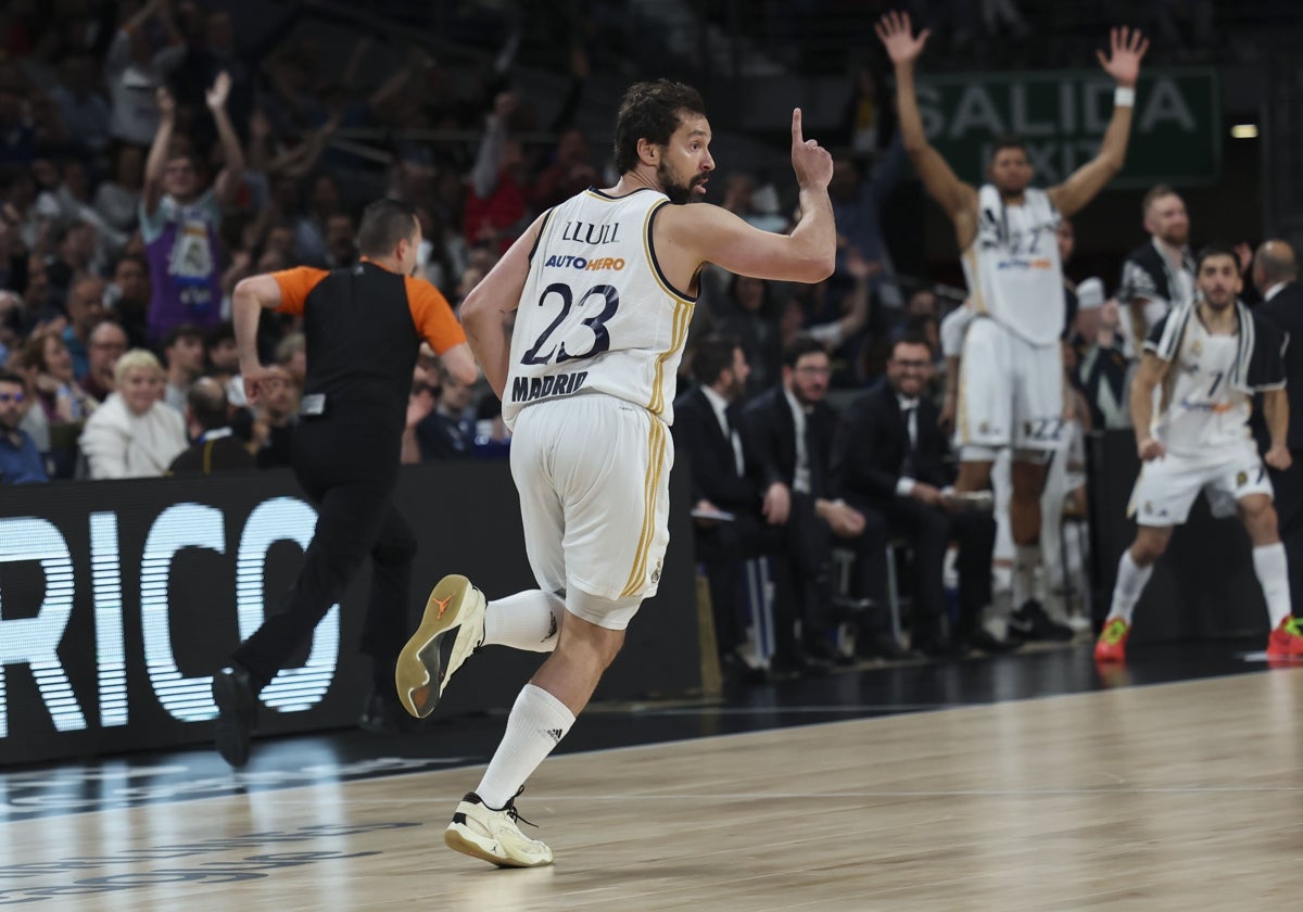 Llull, tras igualar a Navarro como máximo triplista de la Euroliga